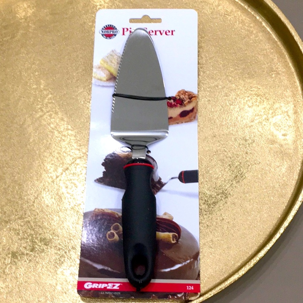 Norpro Pie Server! NWT